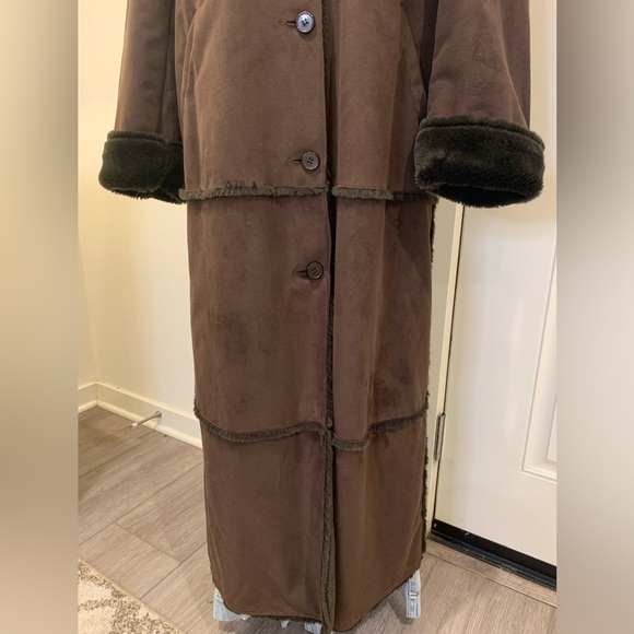 Liz Claiborne brown faux shearling maxi coat with hood & pockets M - Picture 4 of 11